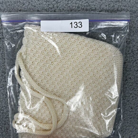 THE SAK Original, White Crochet/Knit Magnetic Snap Closure Handbag-Ex/Condition - Picture 9 of 9